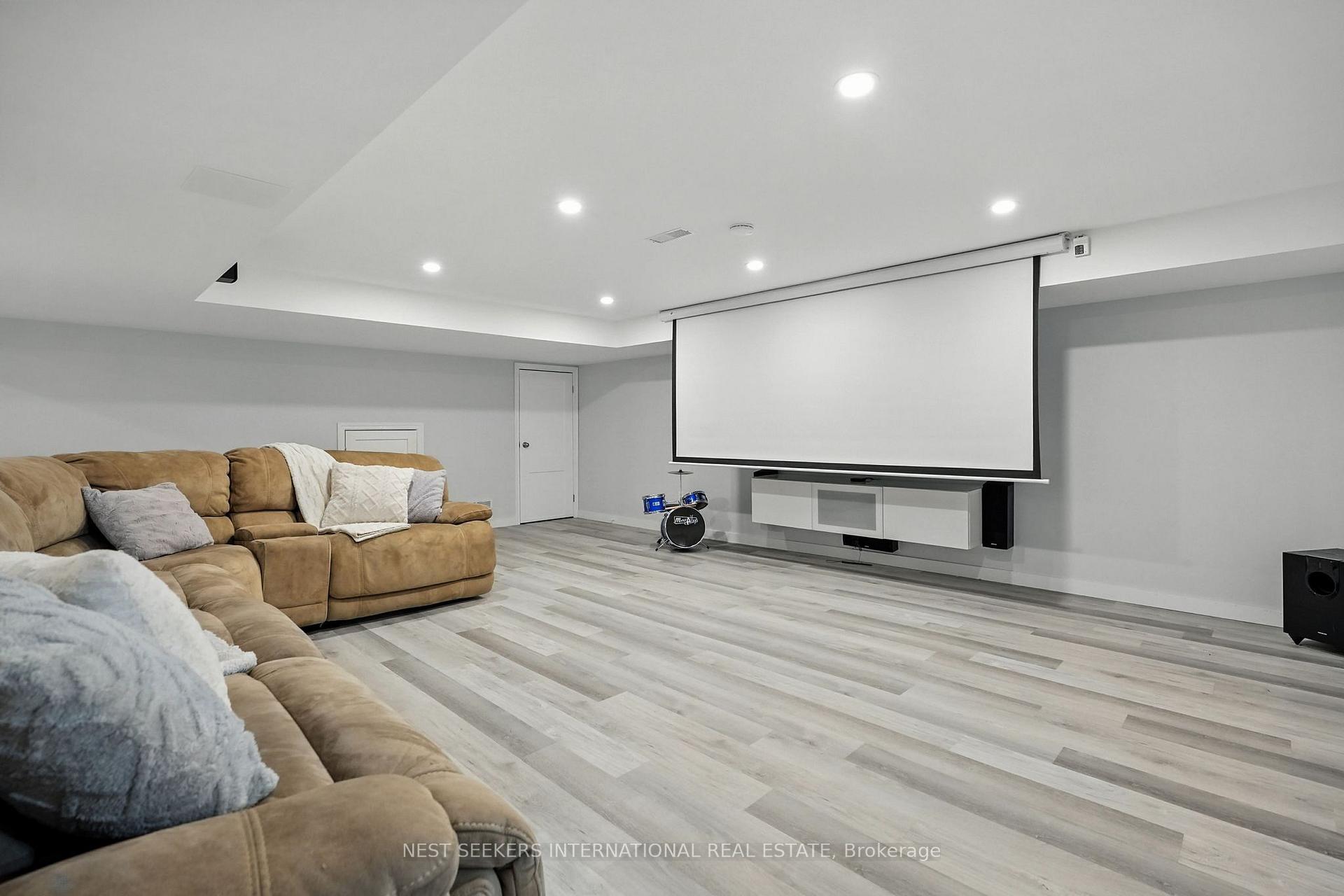 Photo 38 of 28 Holloway Lane, Springwater, Midhurst — HOMEH