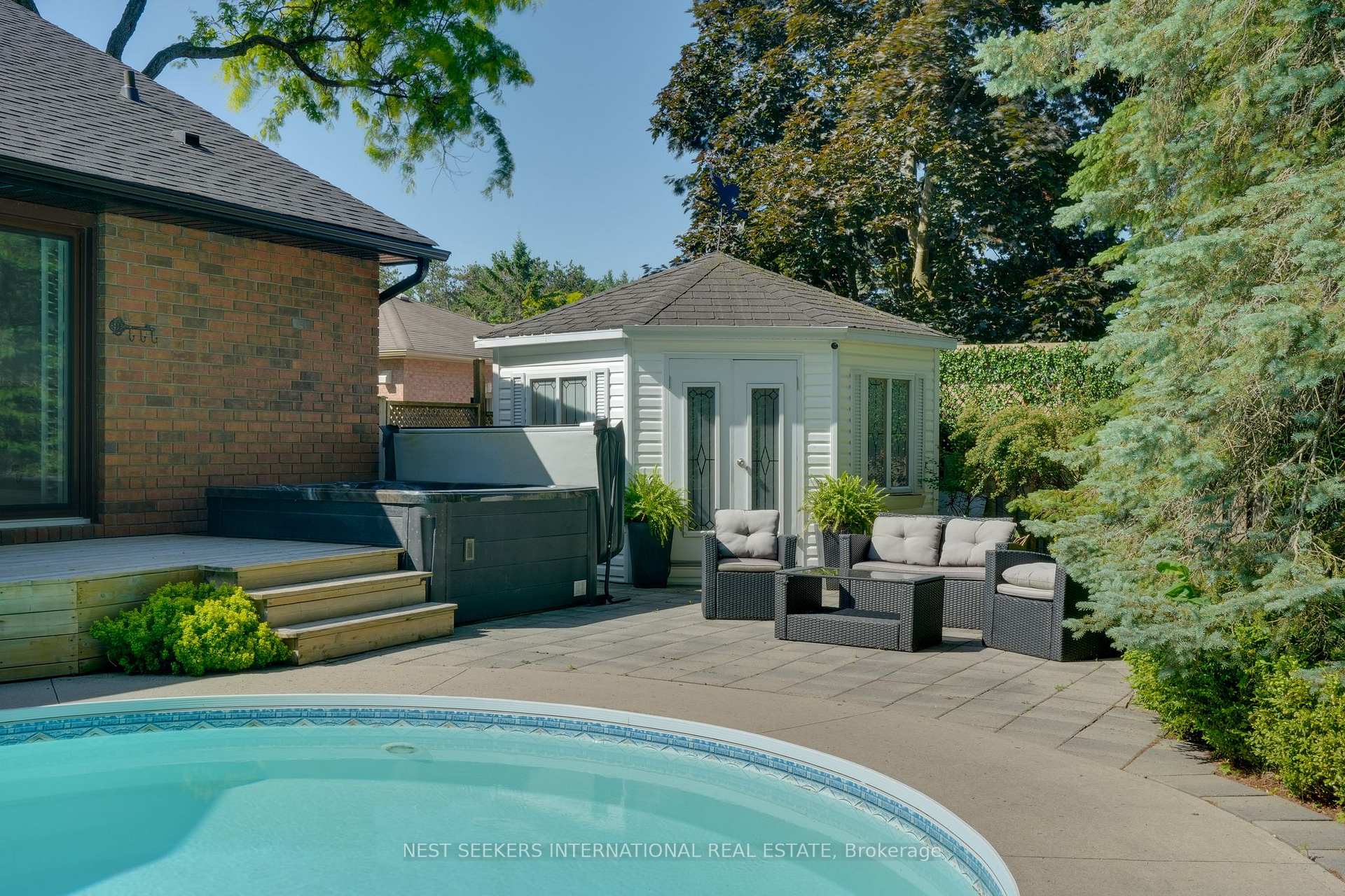 Photo 48 of 28 Holloway Lane, Springwater, Midhurst — HOMEH