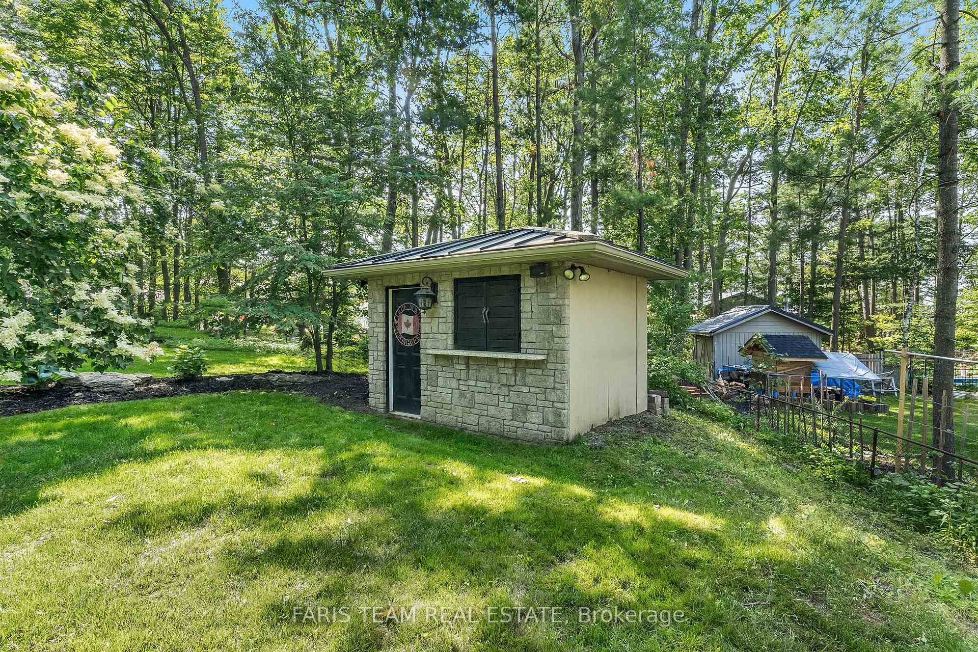 Photo 39 of 64 Alana Drive, Springwater, Centre Vespra — HOMEH