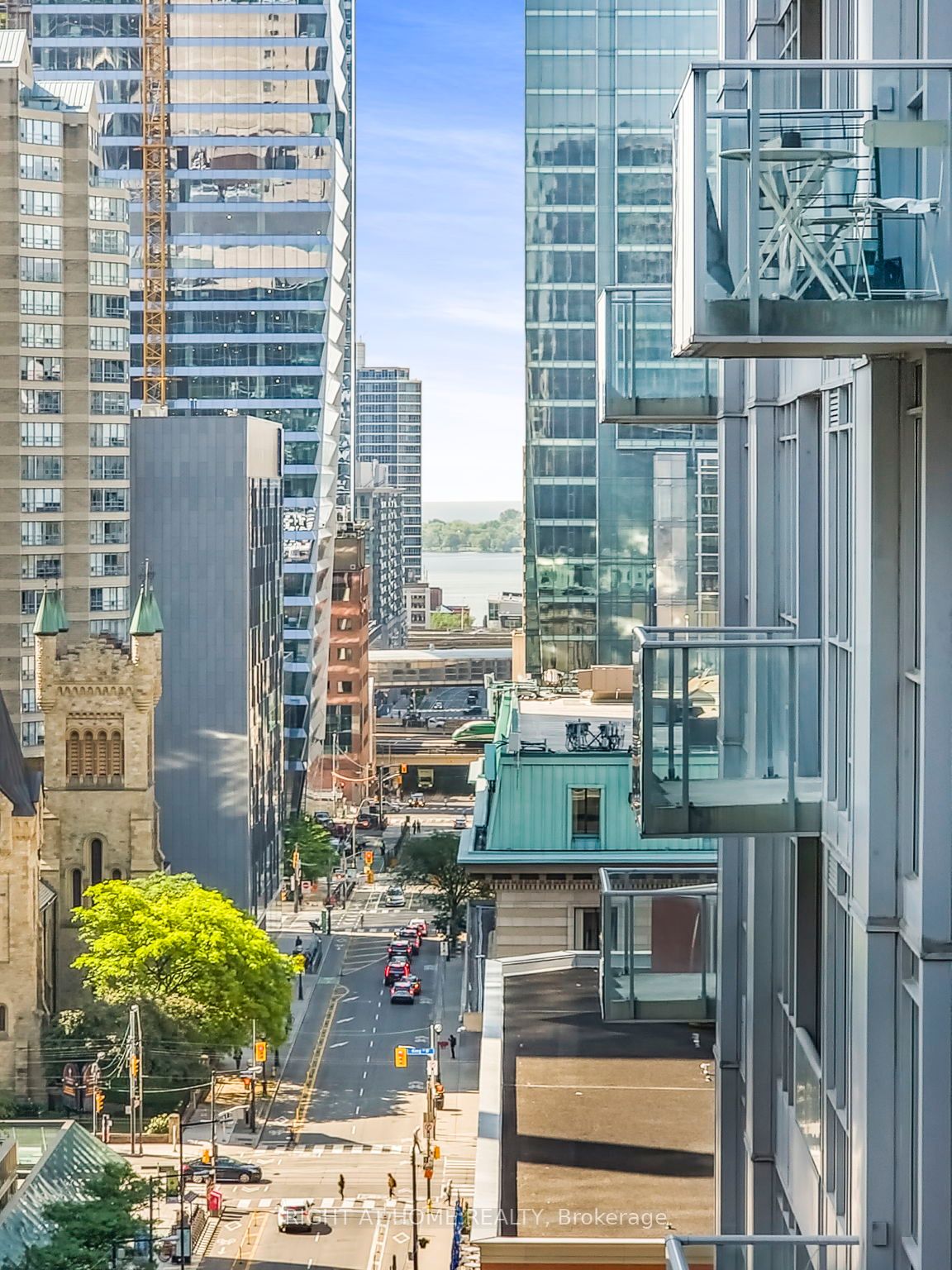 Photo 46 of Unit 1415, 140 Simcoe Street, Toronto, Waterfront Communities — HOMEH