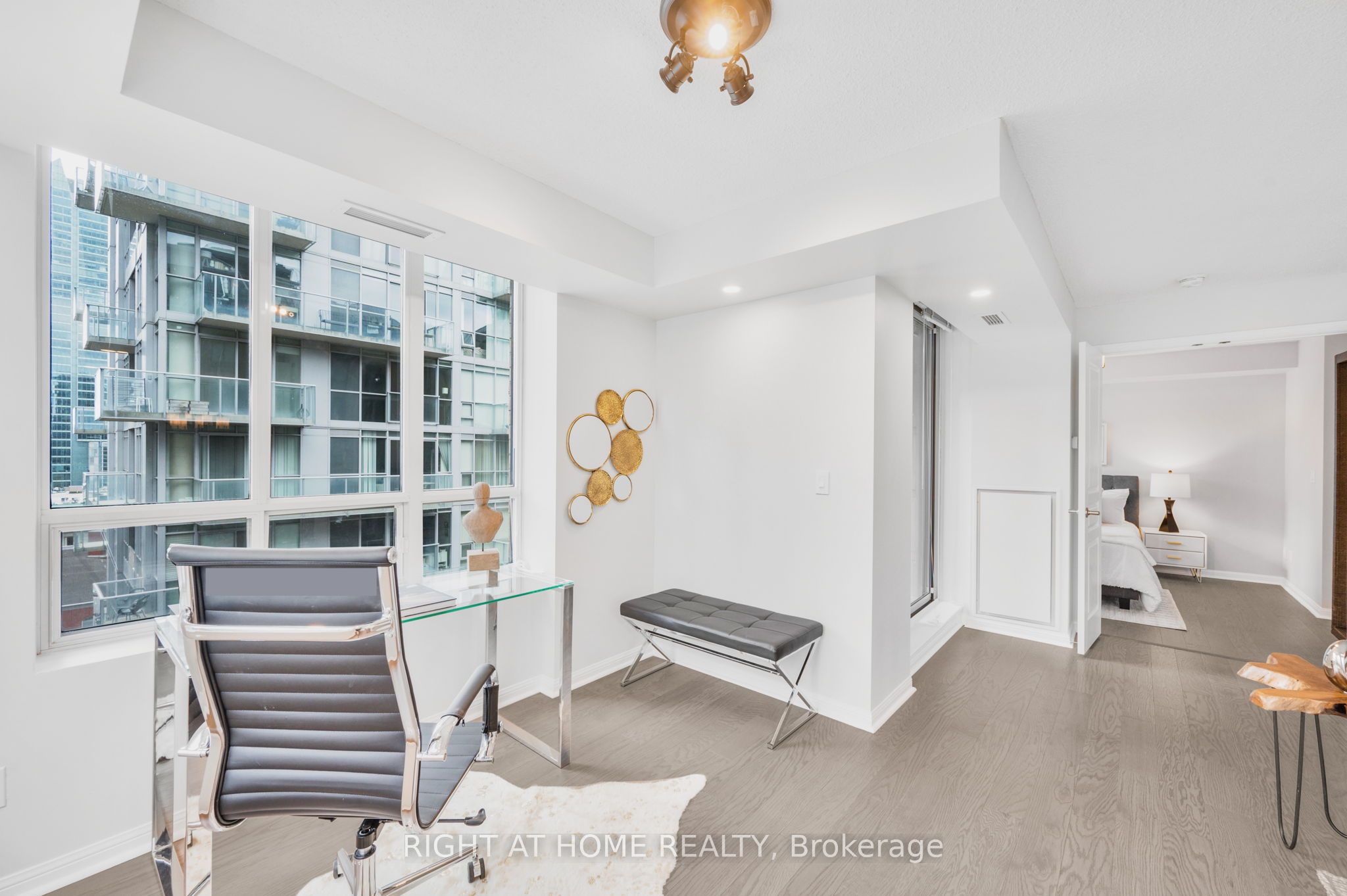 Photo 43 of Unit 1415, 140 Simcoe Street, Toronto, Waterfront Communities — HOMEH