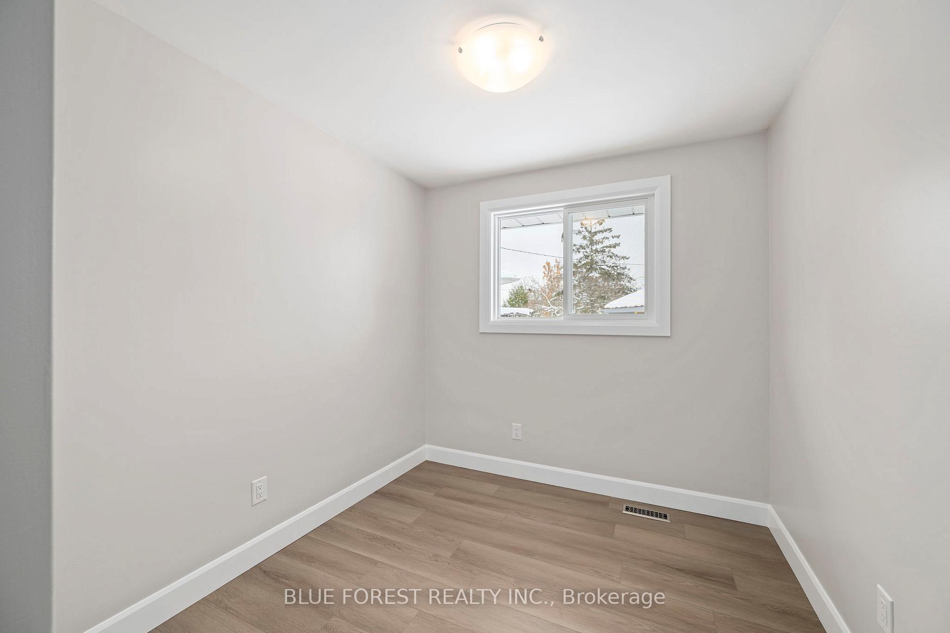 Photo 6 of 71 Sparta Street, St. Thomas — HOMEH