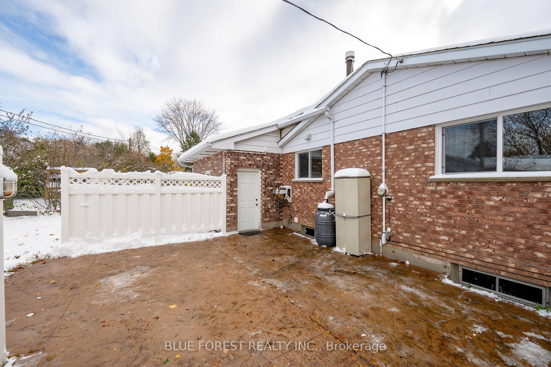 Photo 25 of 71 Sparta Street, St. Thomas — HOMEH
