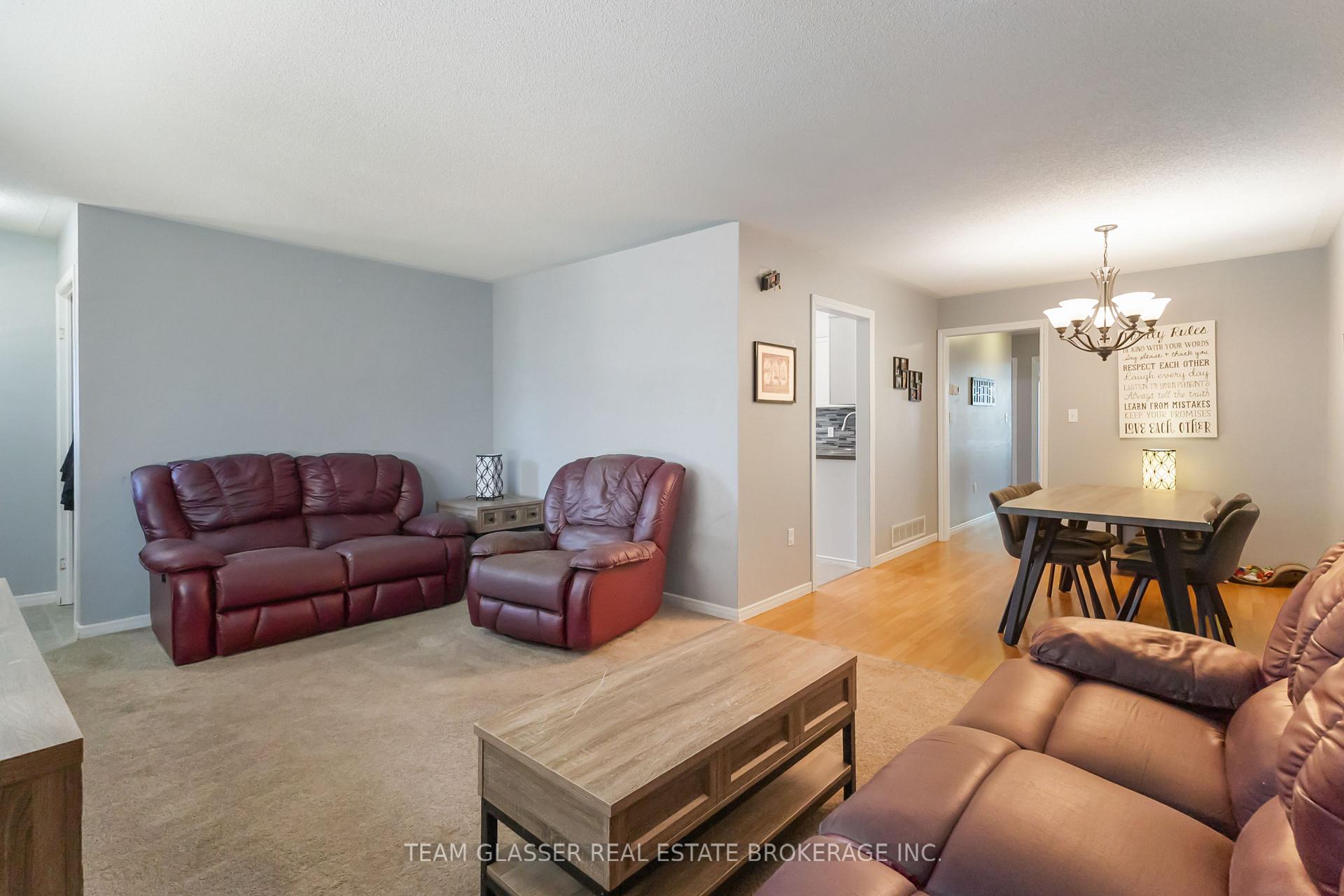 Photo 20 of 17 Carrie Crescent, St. Thomas — HOMEH