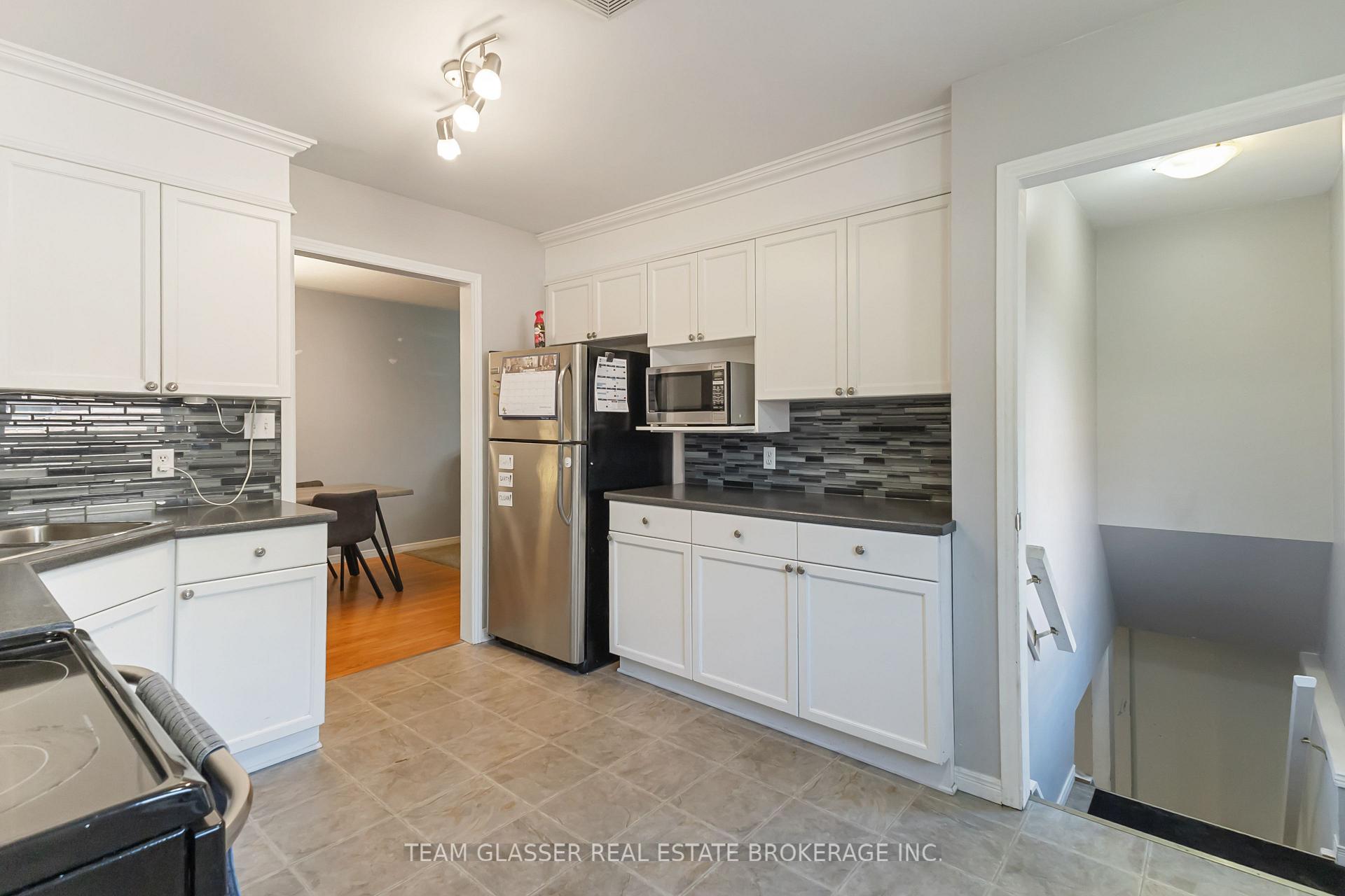 Photo 25 of 17 Carrie Crescent, St. Thomas — HOMEH