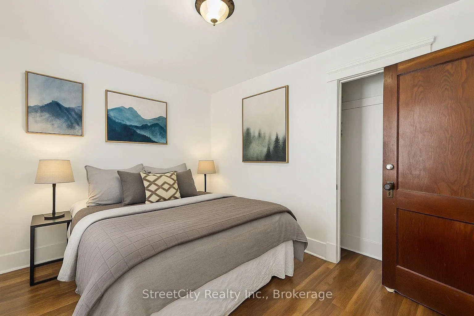 Photo 15 of 97 Cambria Street, Stratford — HOMEH