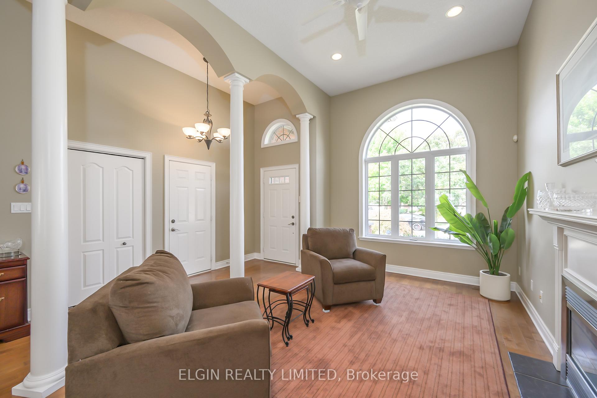 Photo 17 of 20 Beechwood Circle, St. Thomas — HOMEH