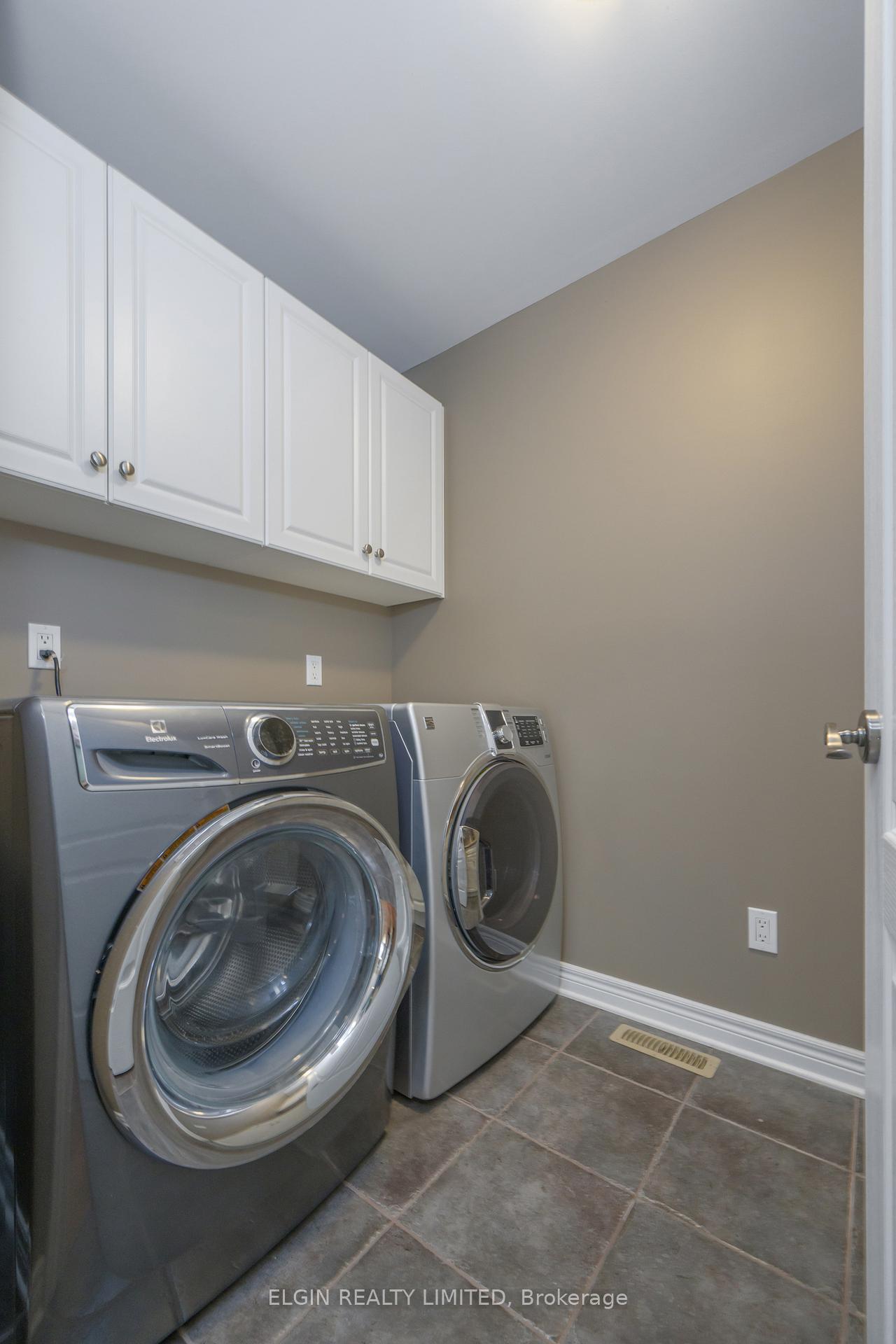 Photo 31 of 20 Beechwood Circle, St. Thomas — HOMEH