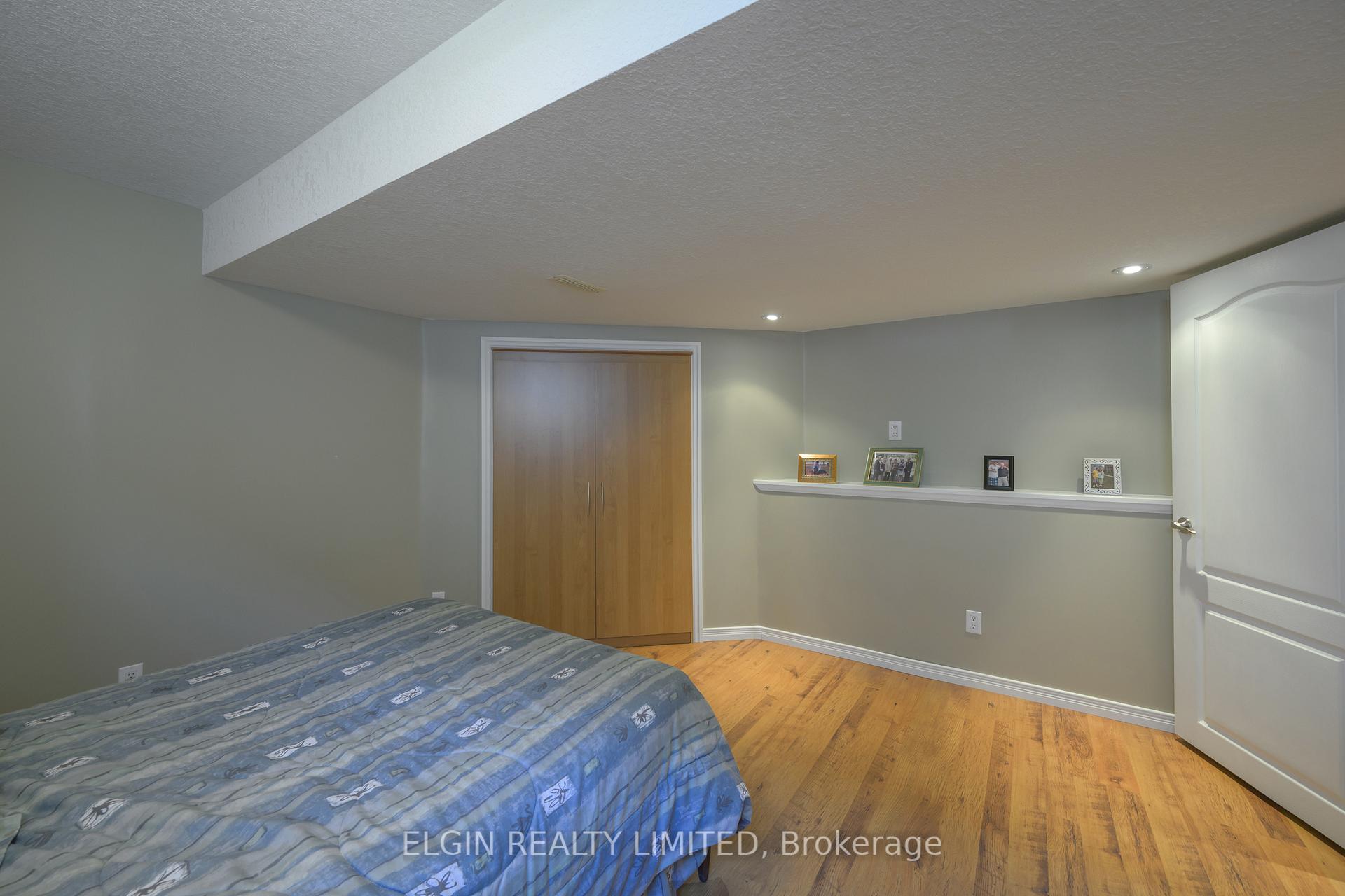 Photo 34 of 20 Beechwood Circle, St. Thomas — HOMEH