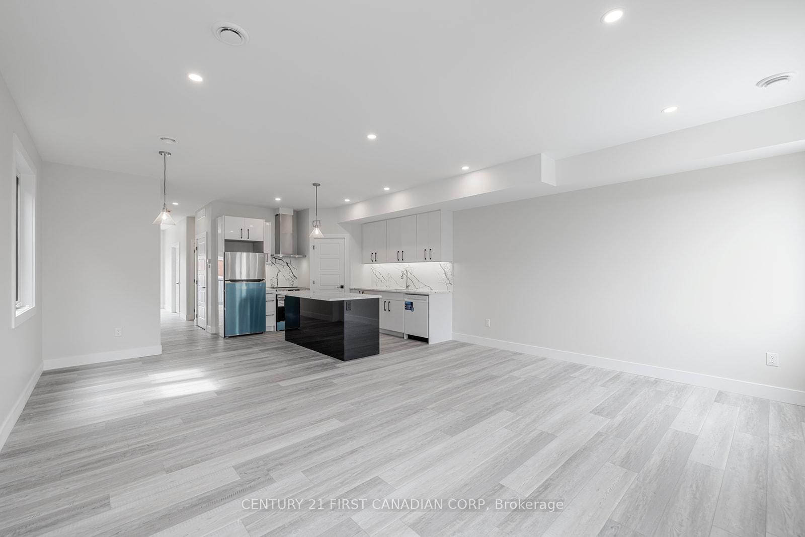 Photo 4 of Unit 105, 109 Ross Street, St. Thomas — HOMEH