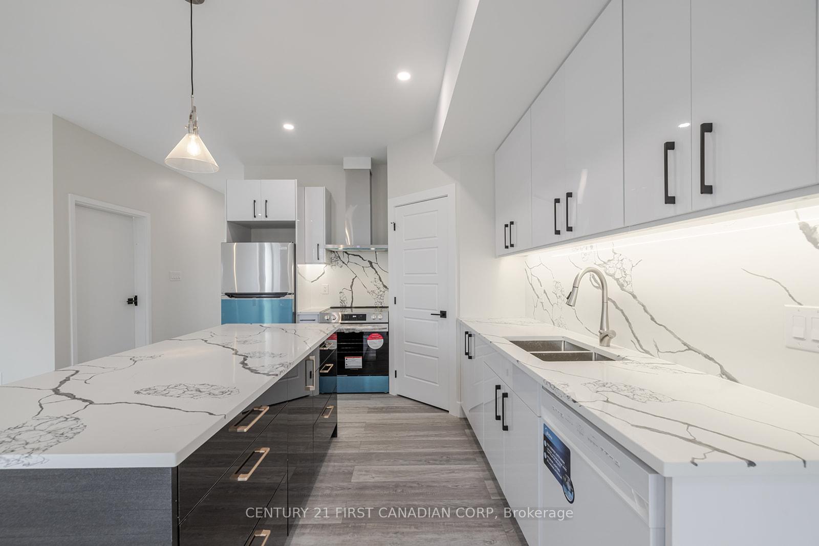 Photo 5 of Unit 105, 109 Ross Street, St. Thomas — HOMEH