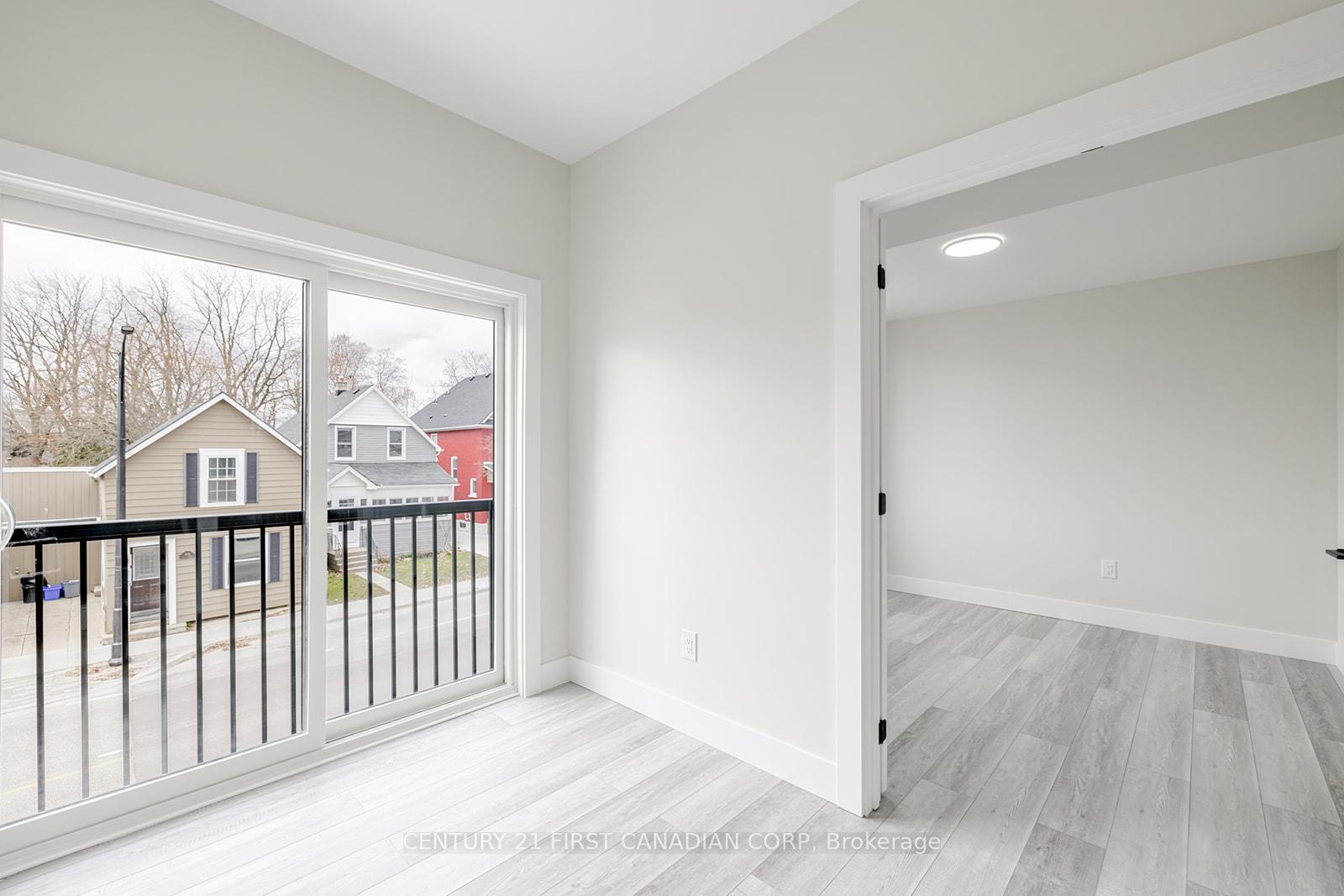 Photo 6 of Unit 105, 109 Ross Street, St. Thomas — HOMEH