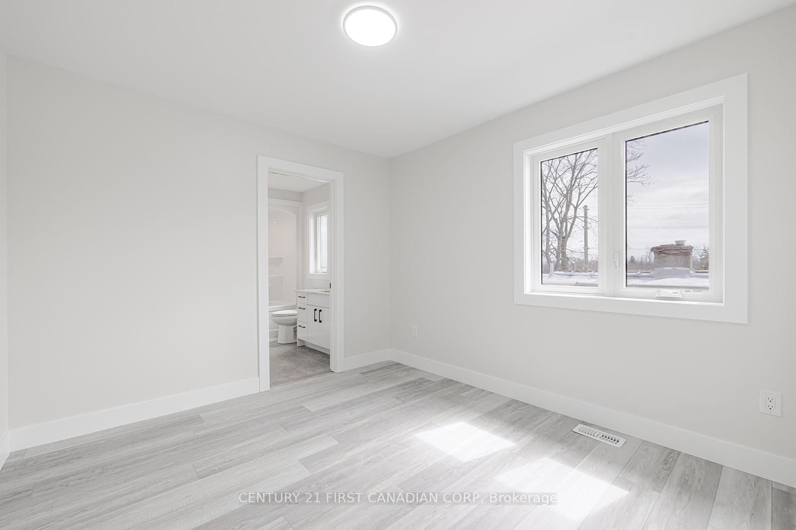 Photo 12 of Unit 105, 109 Ross Street, St. Thomas — HOMEH