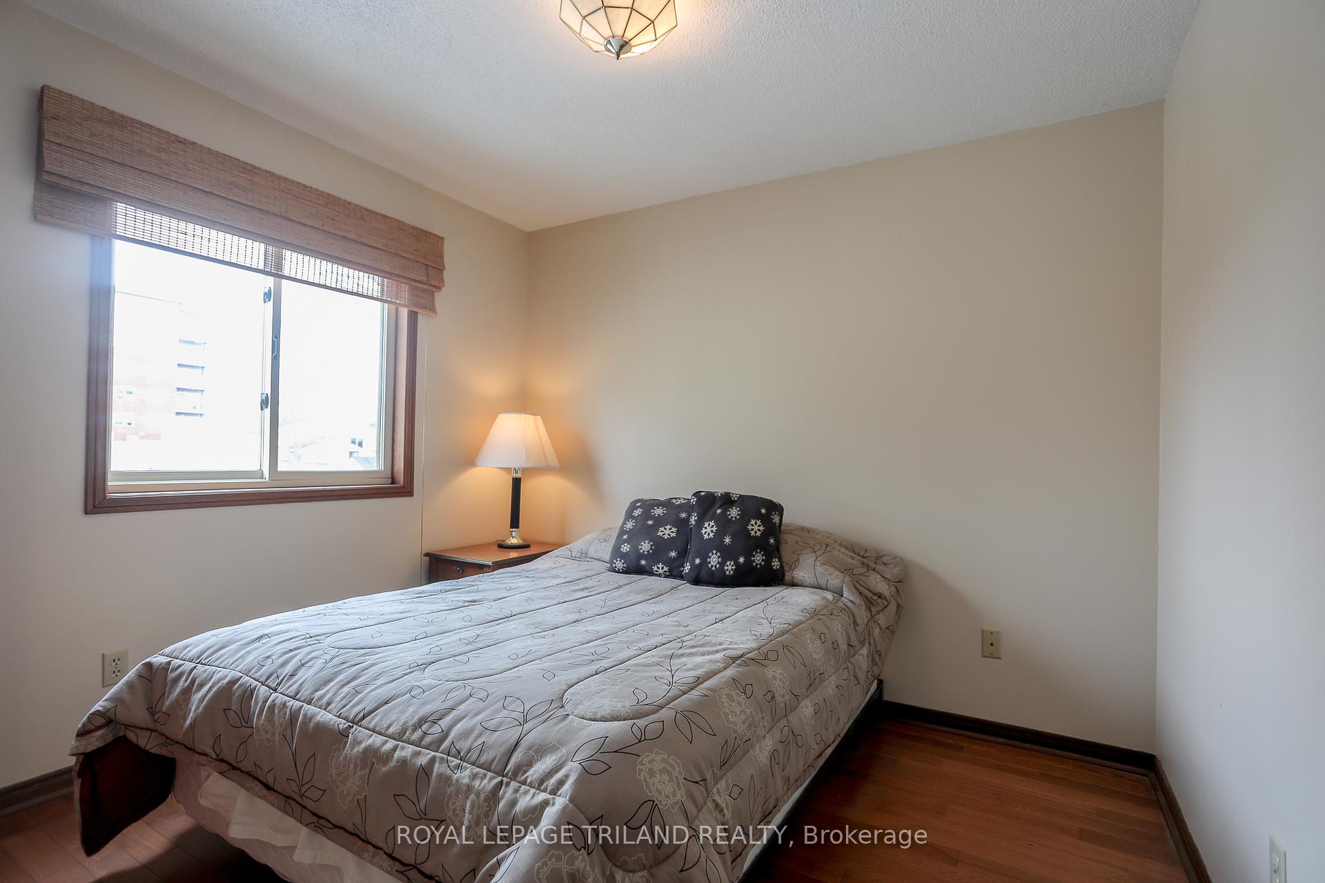 Photo 15 of 170 Forest Avenue, St. Thomas — HOMEH