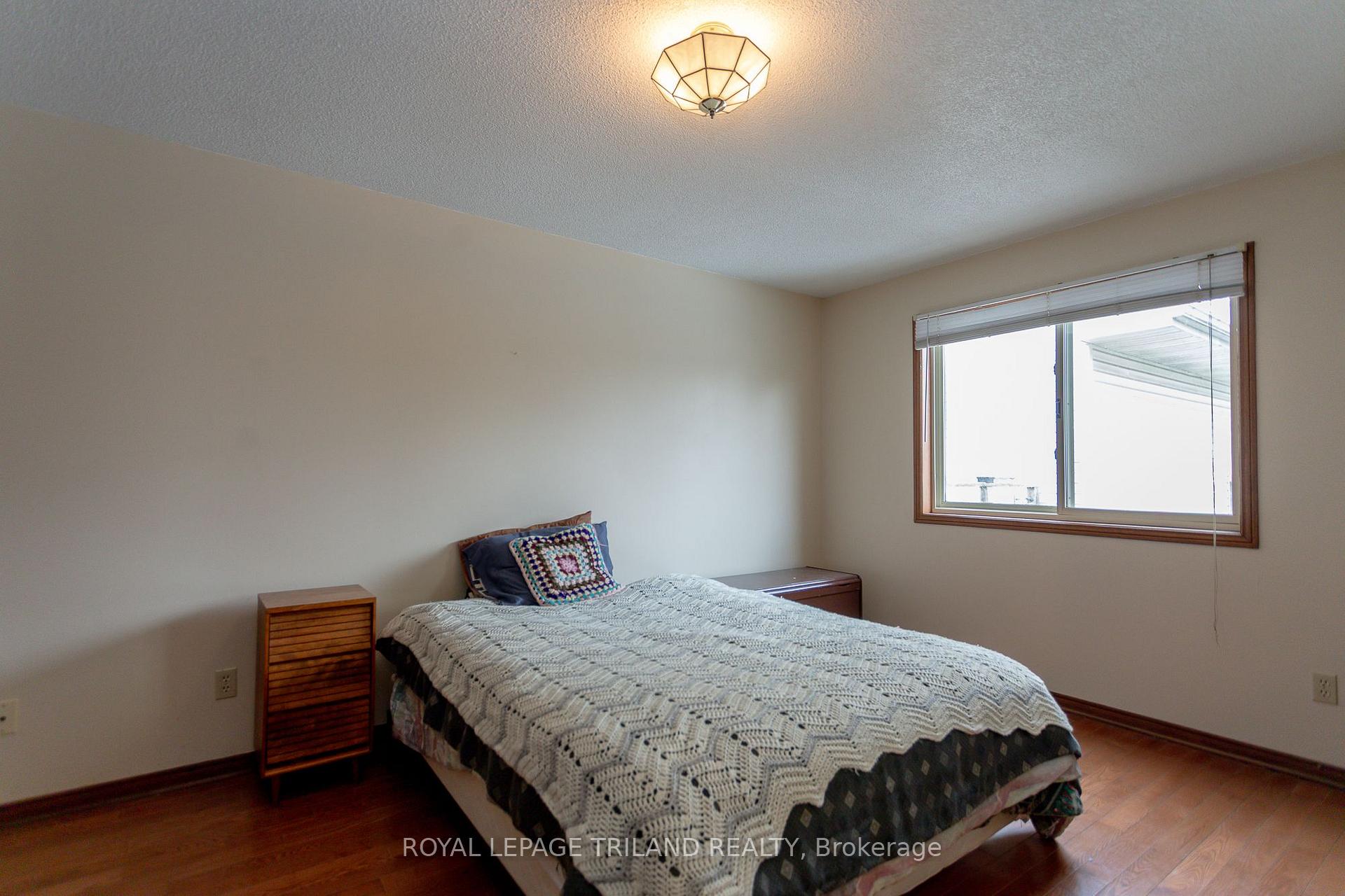 Photo 17 of 170 Forest Avenue, St. Thomas — HOMEH