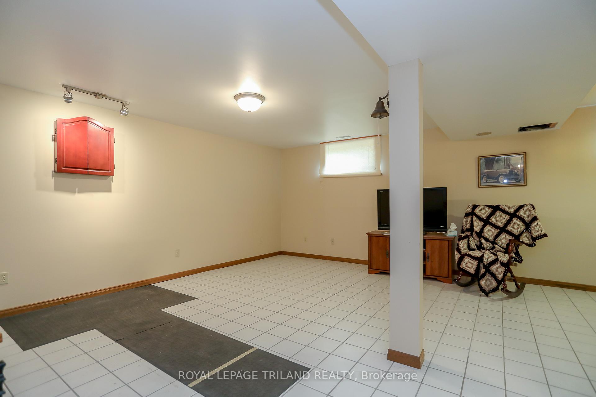 Photo 21 of 170 Forest Avenue, St. Thomas — HOMEH