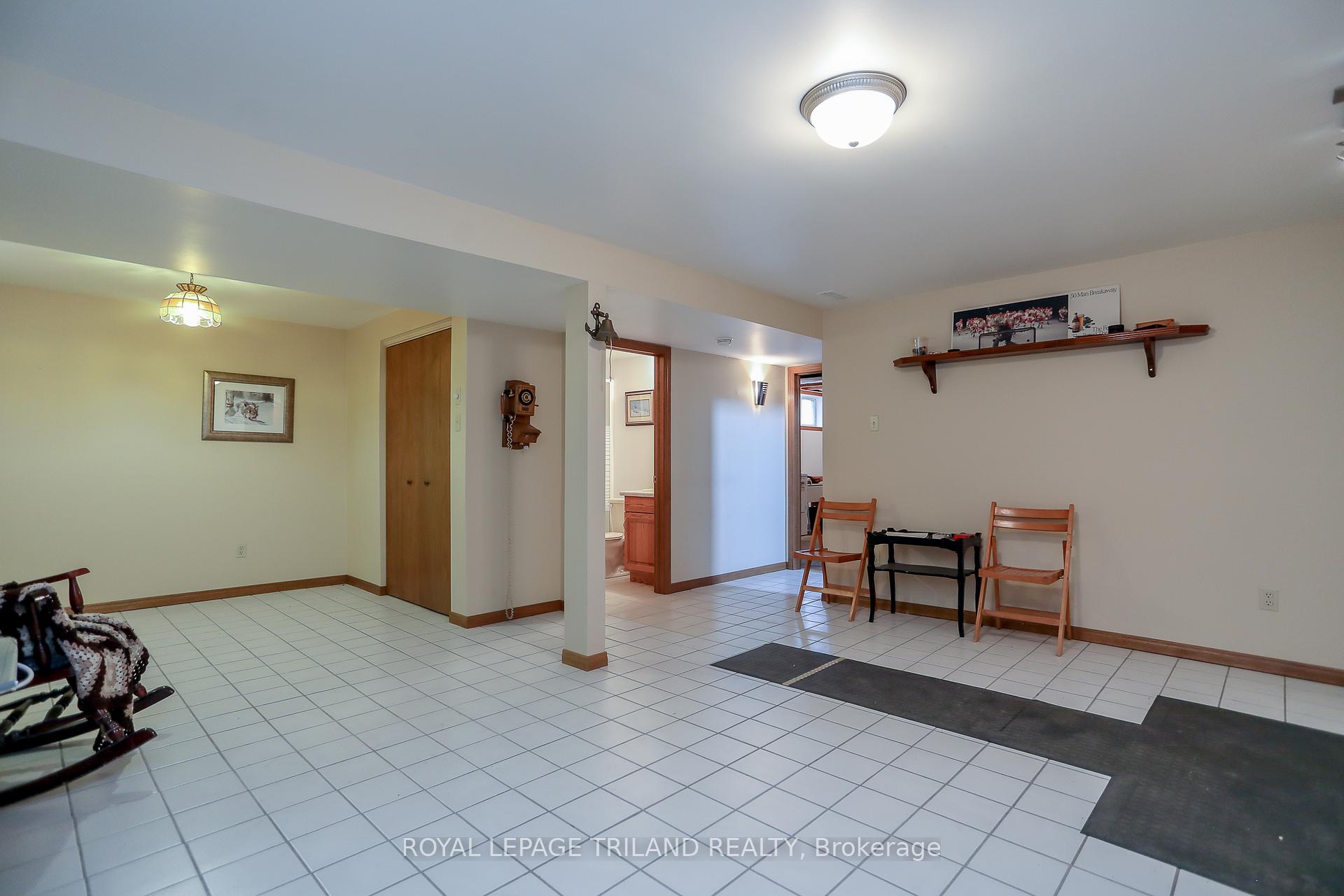 Photo 23 of 170 Forest Avenue, St. Thomas — HOMEH