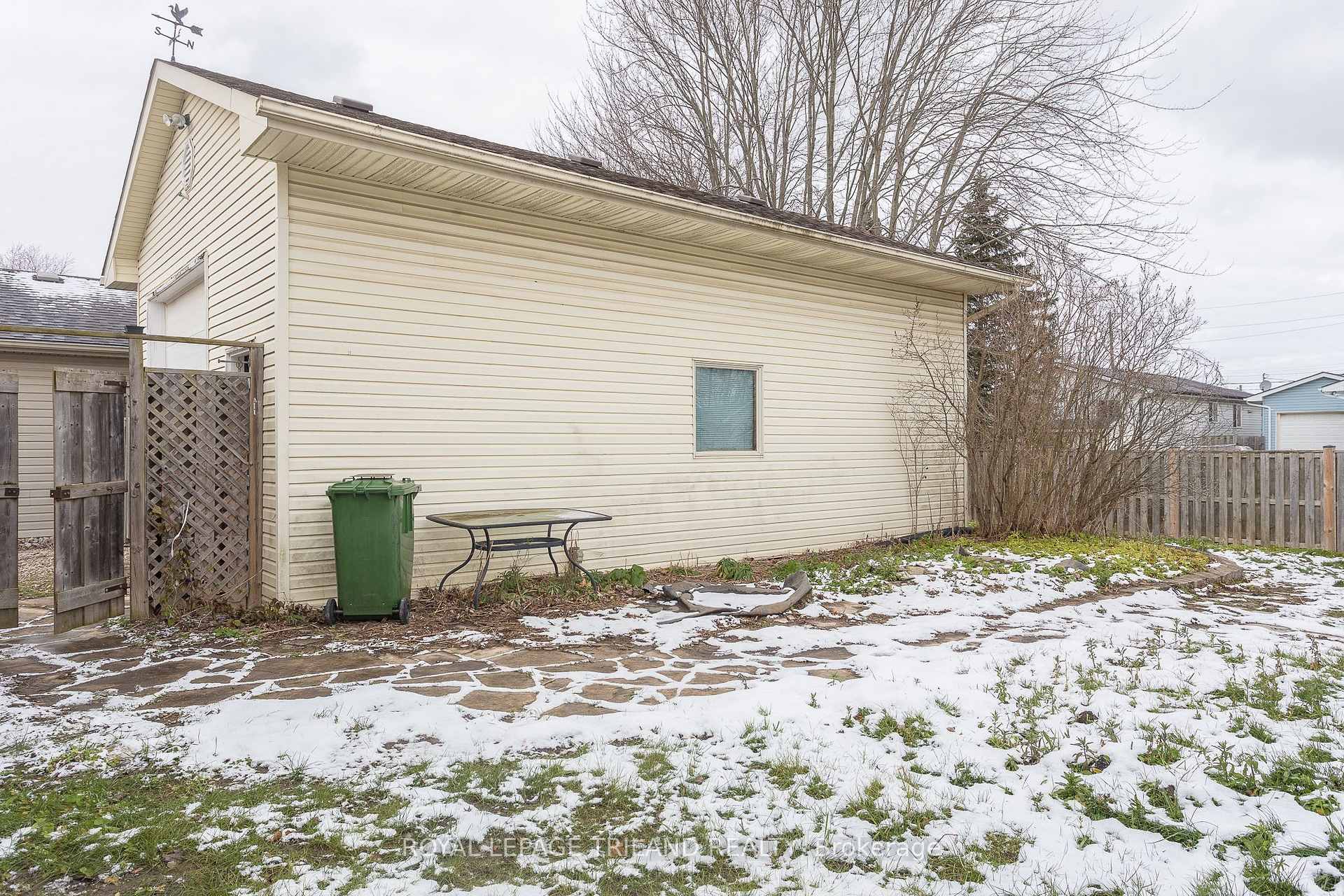 Photo 31 of 170 Forest Avenue, St. Thomas — HOMEH