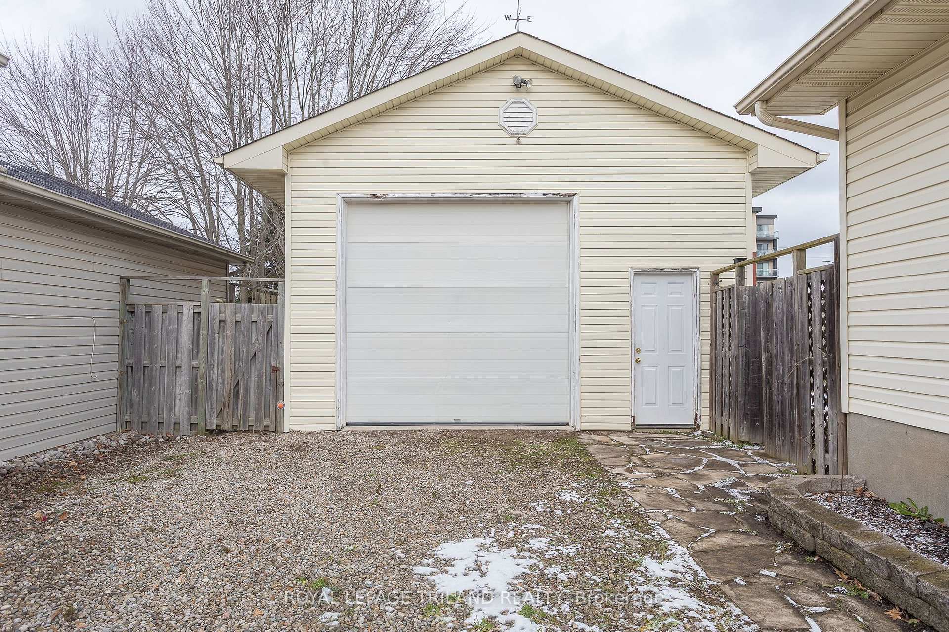 Photo 37 of 170 Forest Avenue, St. Thomas — HOMEH