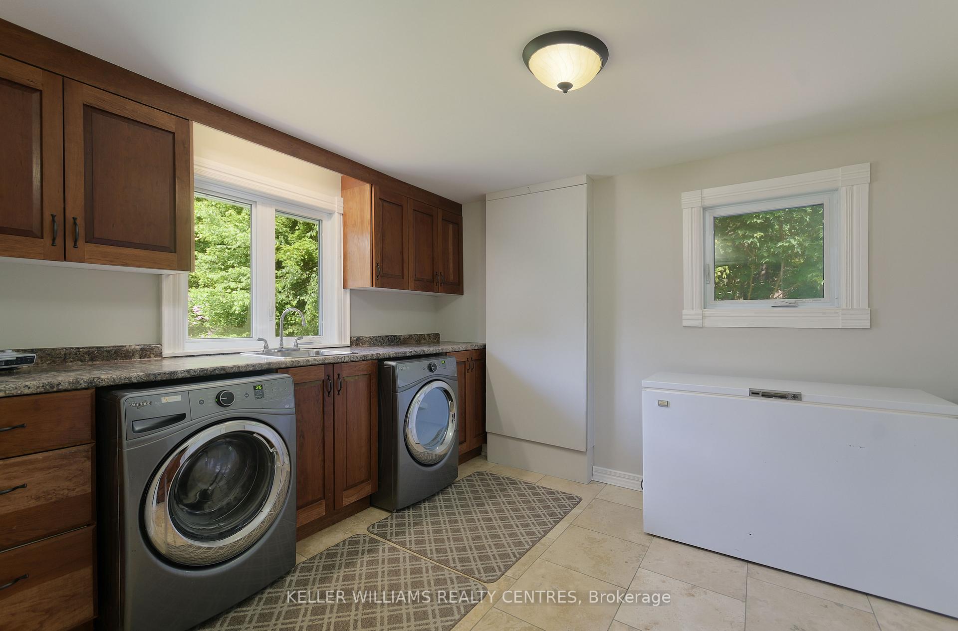 Photo 21 of 1138 Old Second Road N, Springwater, Rural Springwater — HOMEH