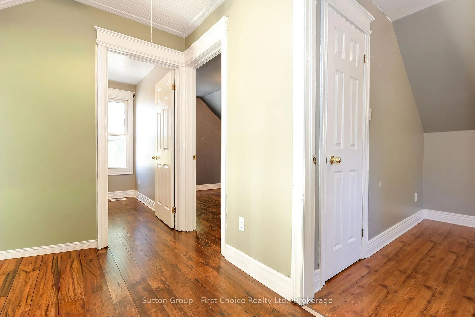 Photo 30 of 122 Trinity Street, Stratford — HOMEH
