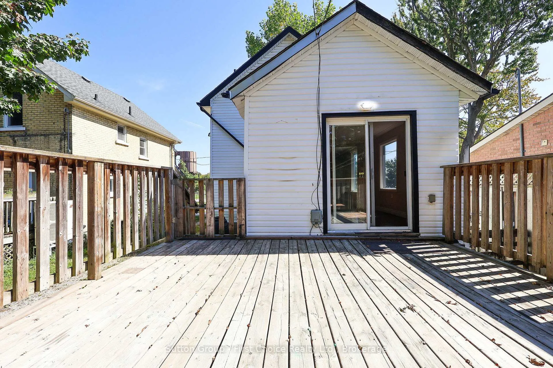Photo 41 of 122 Trinity Street, Stratford — HOMEH