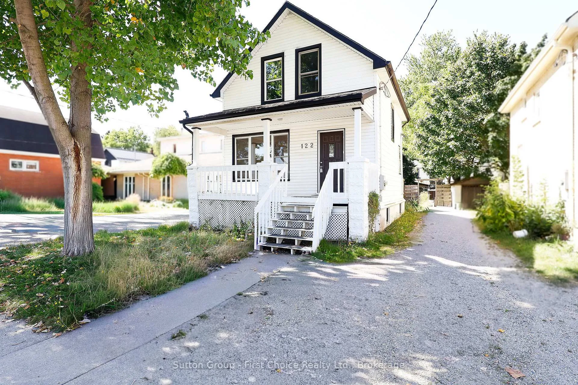 Photo 49 of 122 Trinity Street, Stratford — HOMEH