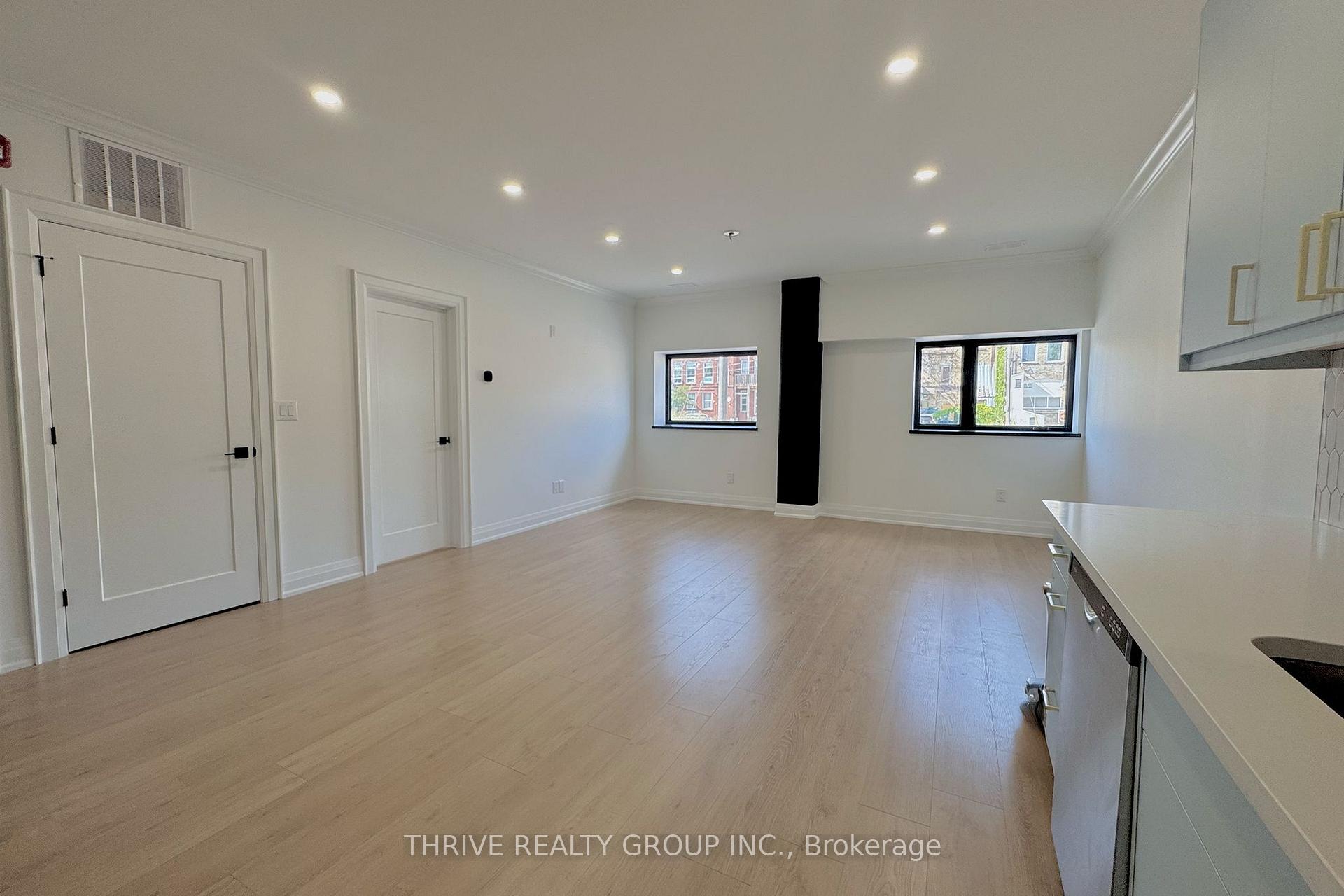 Photo 9 of Unit 7, 16 Hincks Street, St. Thomas — HOMEH