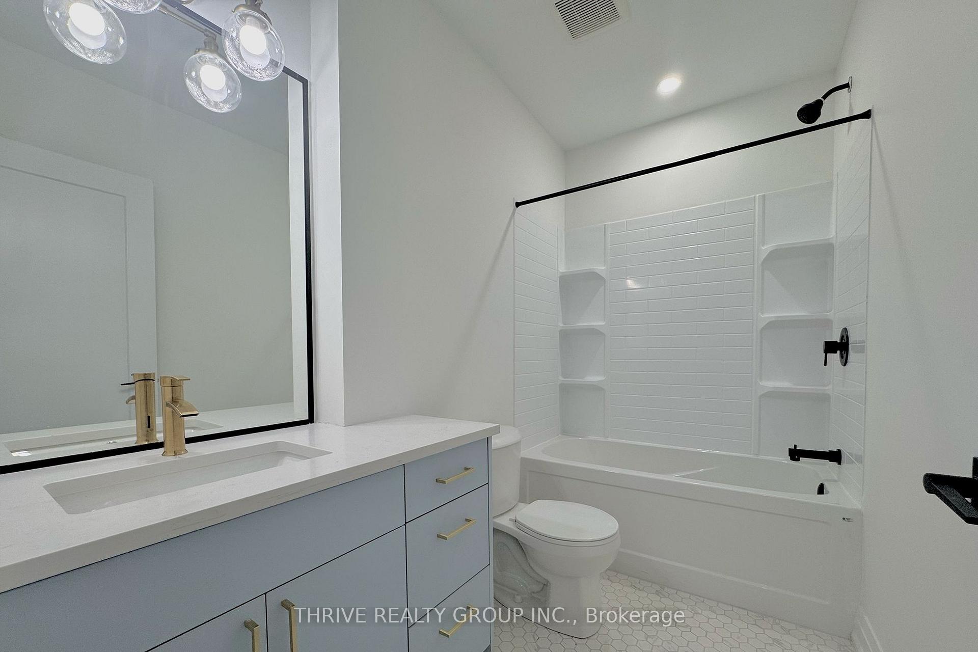 Photo 14 of Unit 7, 16 Hincks Street, St. Thomas — HOMEH