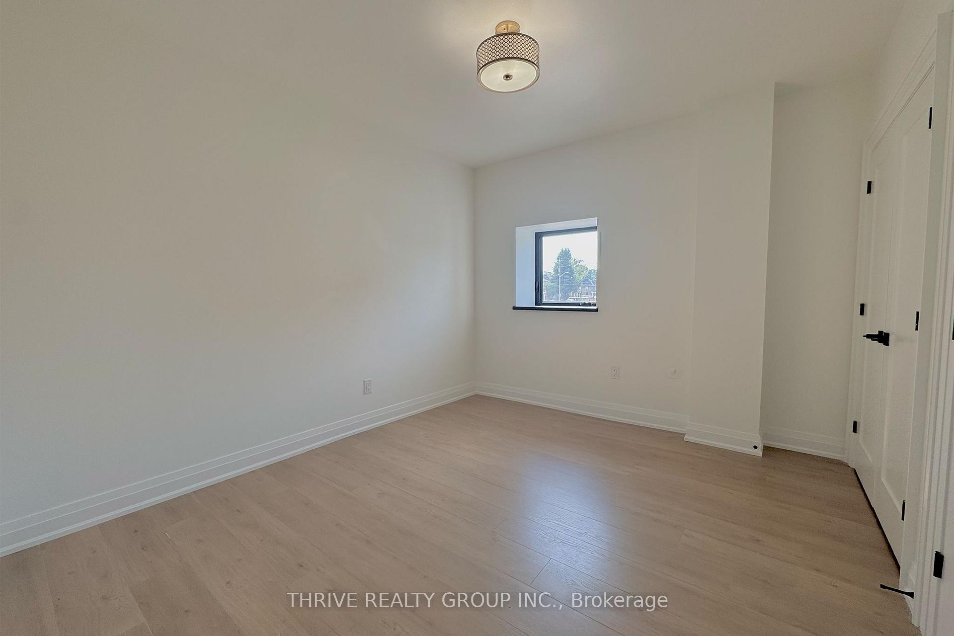Photo 16 of Unit 7, 16 Hincks Street, St. Thomas — HOMEH