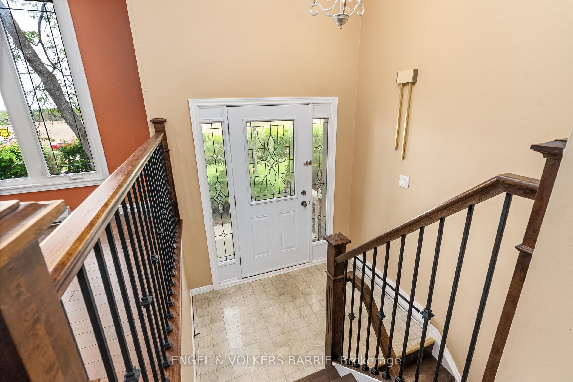 Photo 5 of 1 Robert Boulevard, Springwater, Hillsdale — HOMEH