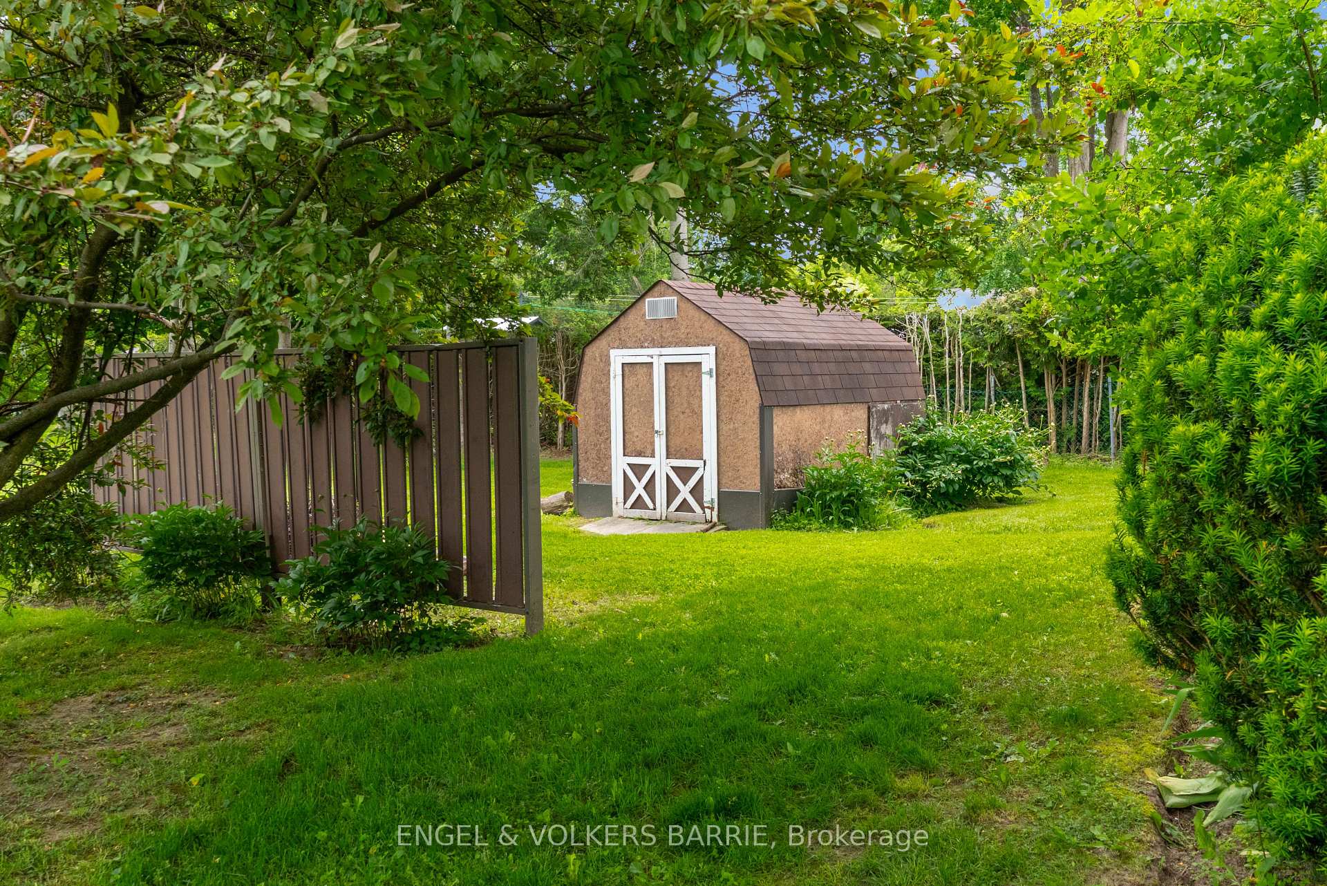 Photo 21 of 1 Robert Boulevard, Springwater, Hillsdale — HOMEH