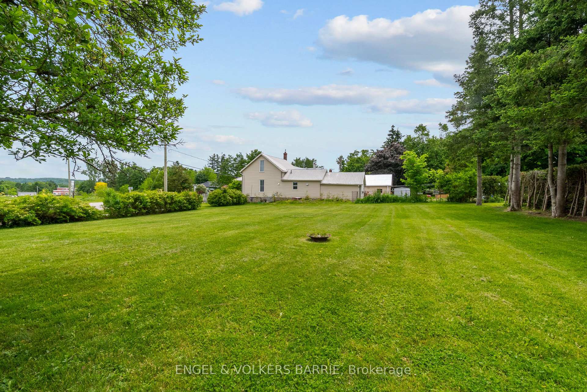 Photo 22 of 1 Robert Boulevard, Springwater, Hillsdale — HOMEH
