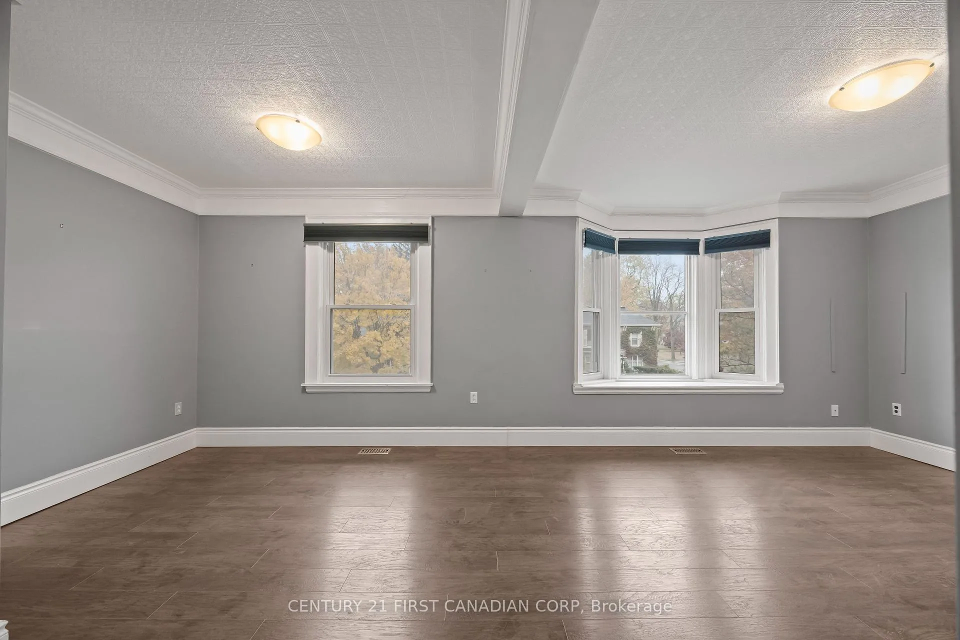 Photo 7 of Unit 2, 92 Hincks Street, St. Thomas — HOMEH