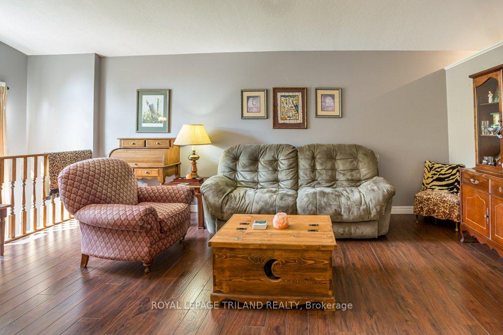 Photo 4 of 28 Schreyer Drive, St. Thomas — HOMEH