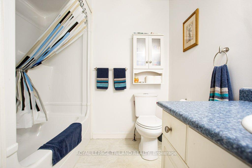 Photo 18 of 28 Schreyer Drive, St. Thomas — HOMEH