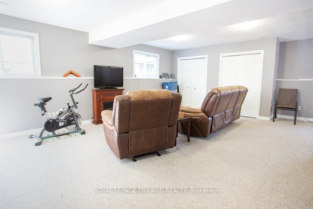 Photo 21 of 28 Schreyer Drive, St. Thomas — HOMEH