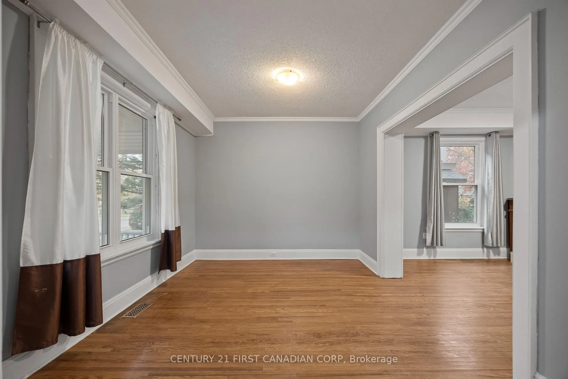 Photo 6 of Unit 1, 92 Hincks Street, St. Thomas — HOMEH