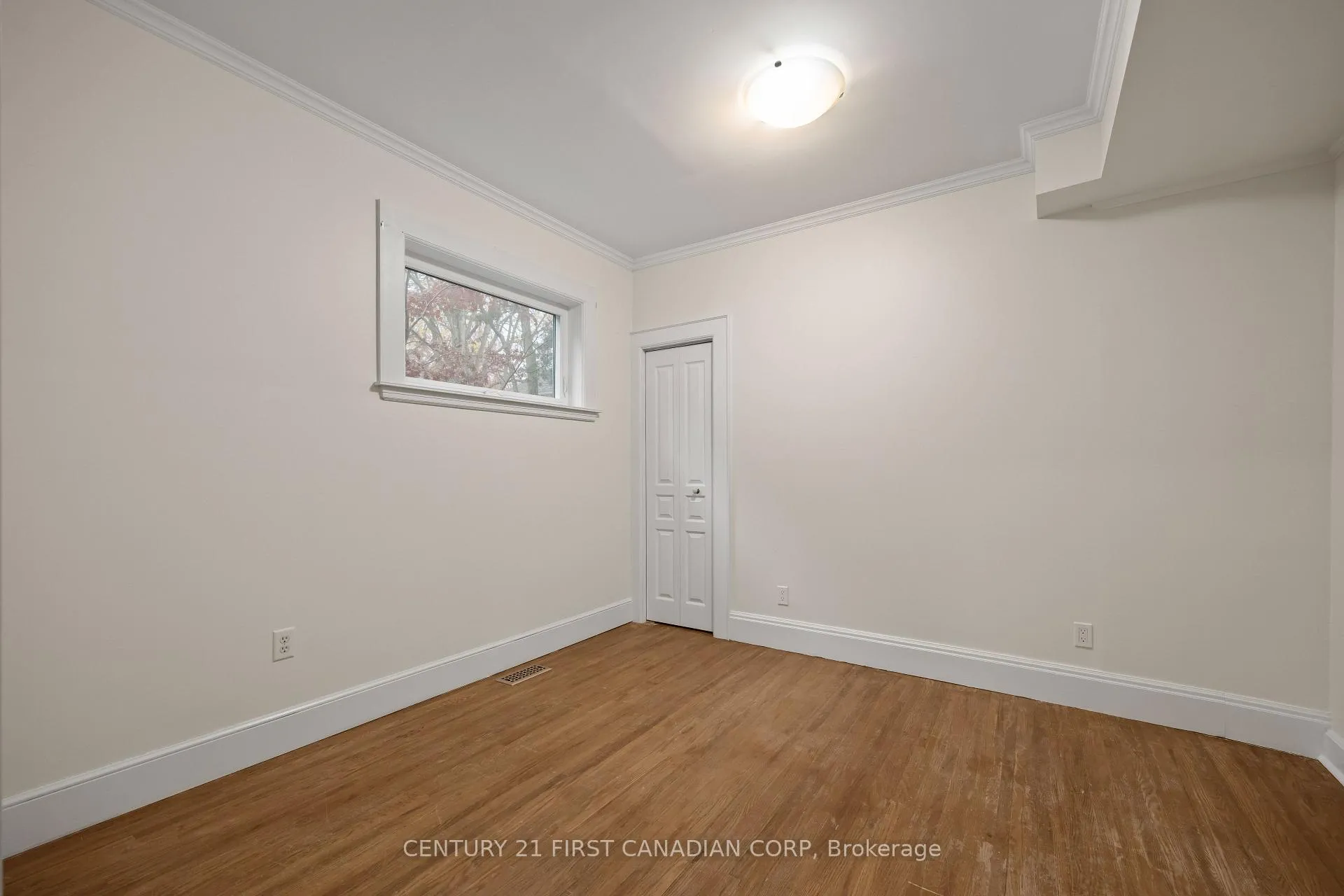 Photo 11 of Unit 1, 92 Hincks Street, St. Thomas — HOMEH