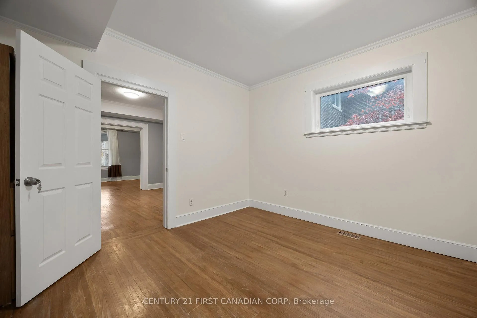 Photo 12 of Unit 1, 92 Hincks Street, St. Thomas — HOMEH