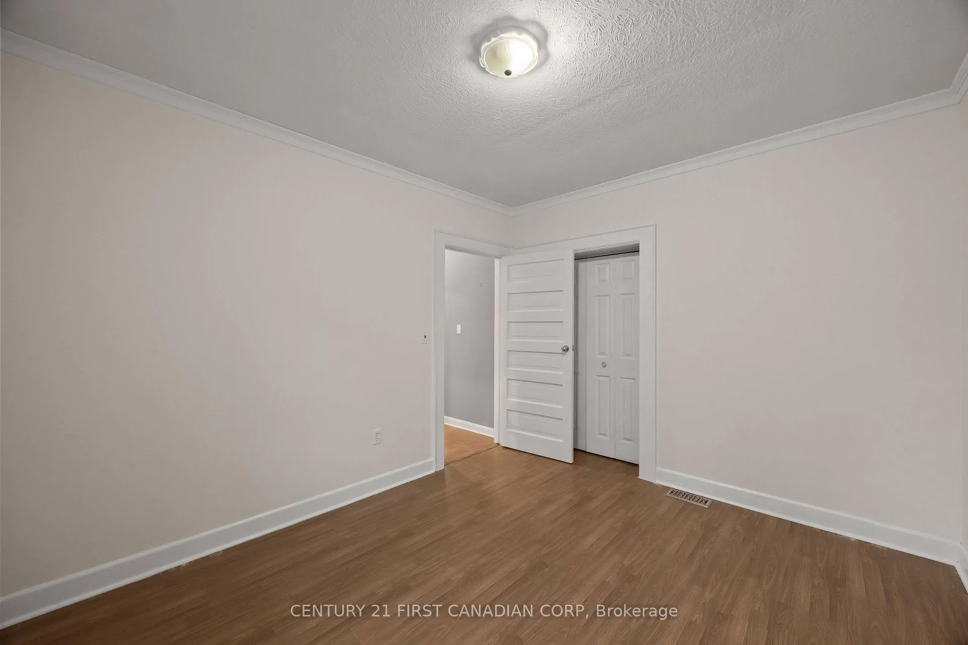 Photo 19 of Unit 1, 92 Hincks Street, St. Thomas — HOMEH