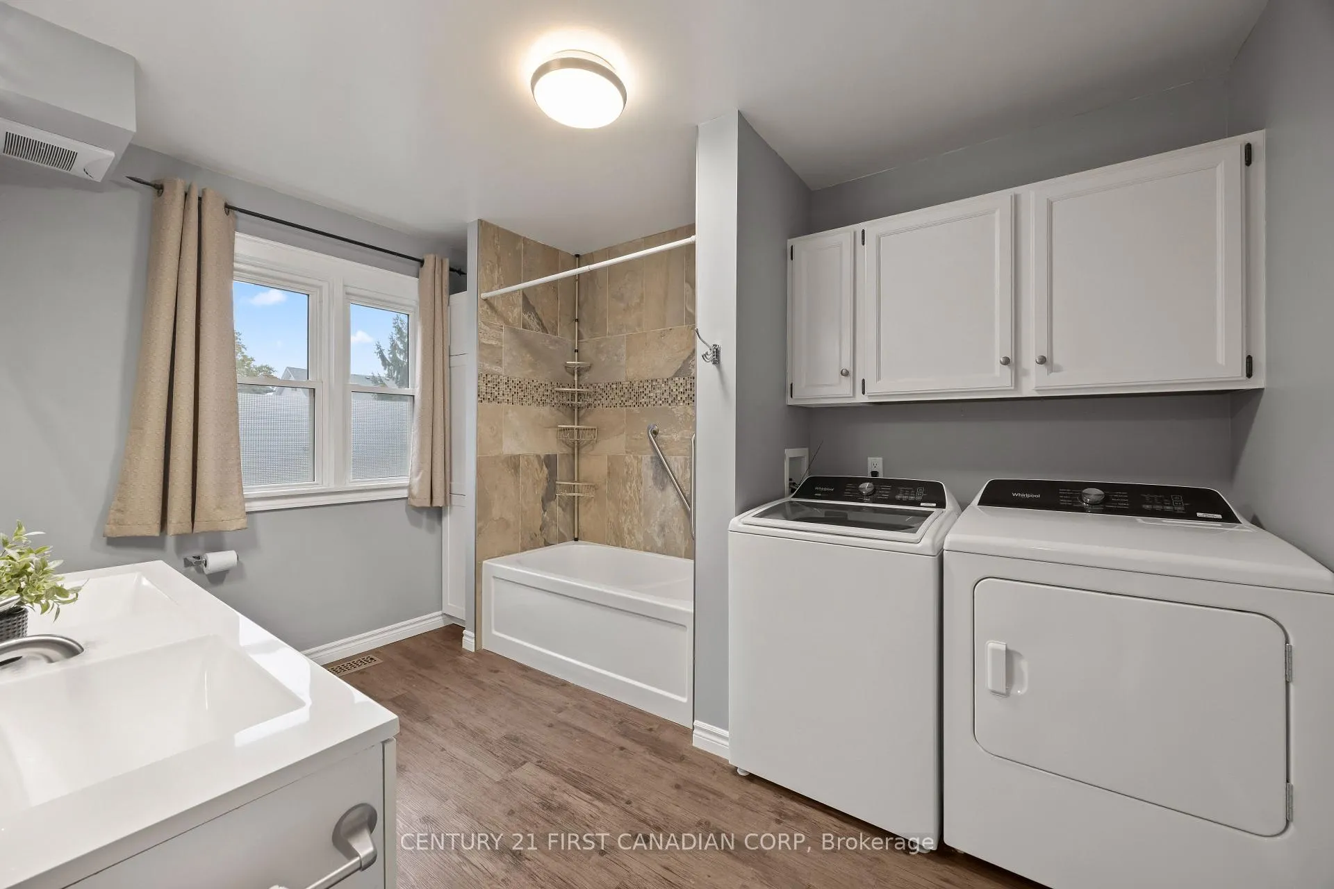 Photo 21 of Unit 1, 92 Hincks Street, St. Thomas — HOMEH
