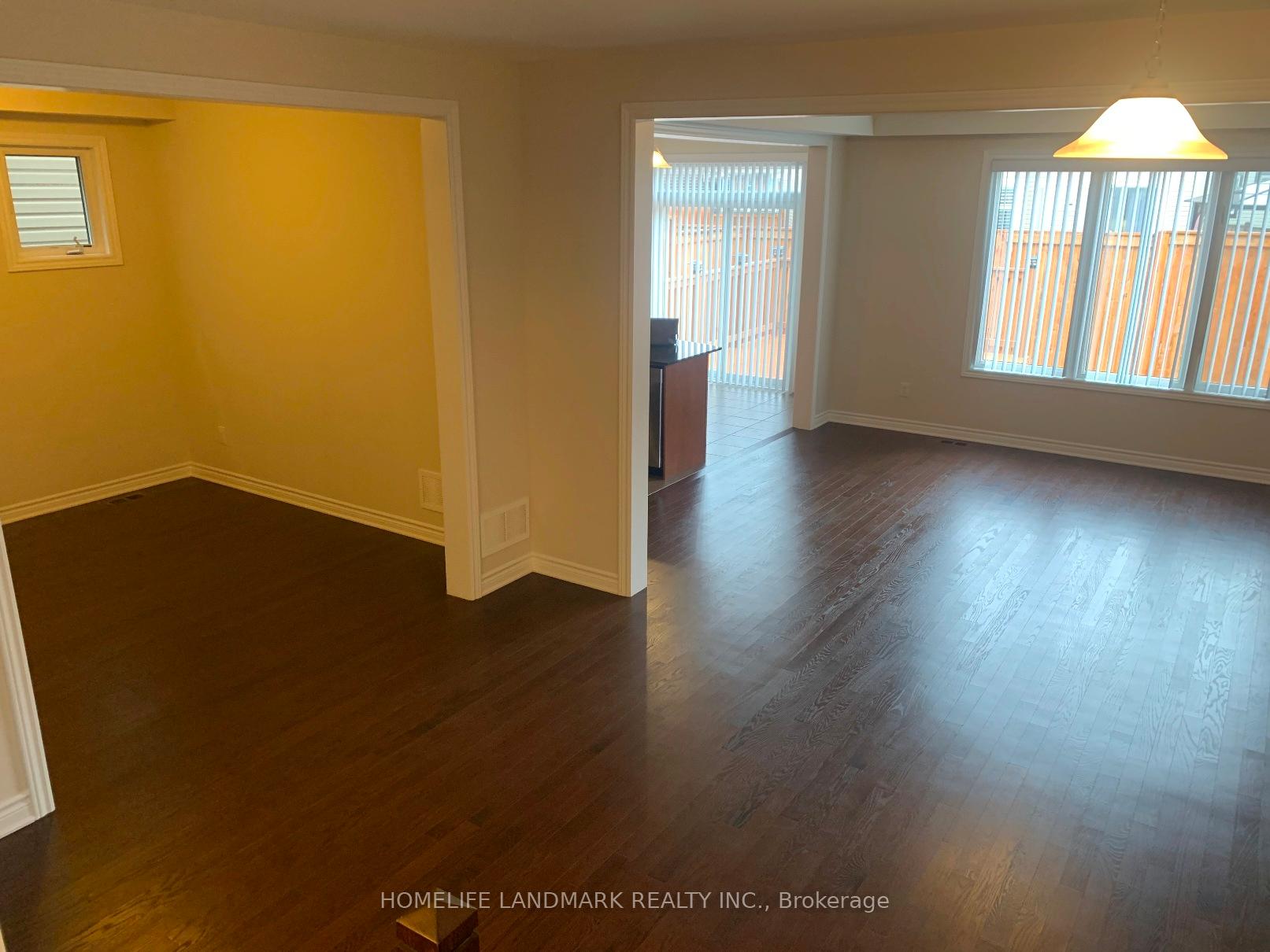 Photo 5 of 753 Rosehill Avenue, Ottawa, Stittsville (North) — HOMEH