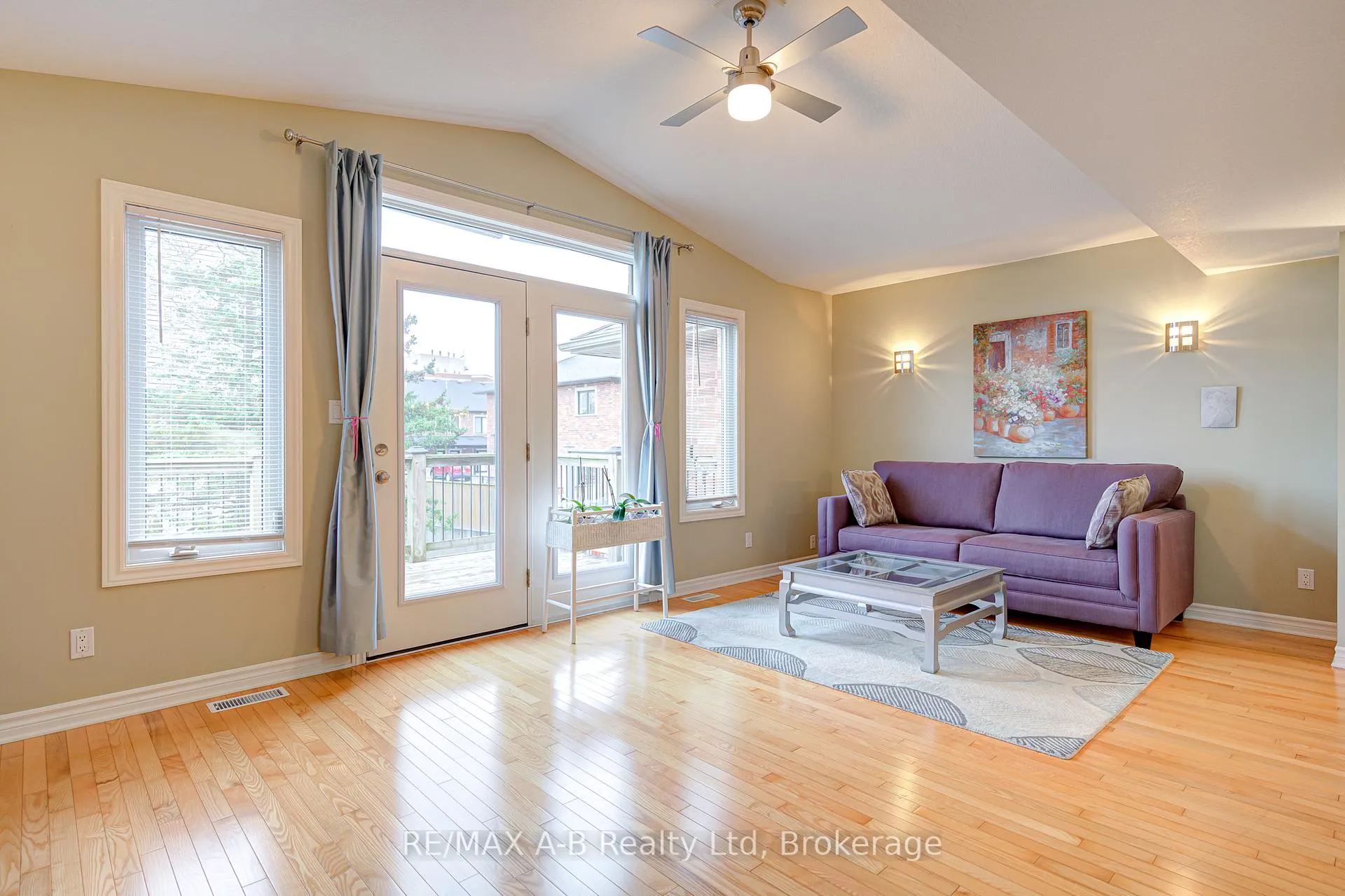 Photo 8 of 20 Harrison Street, Stratford — HOMEH