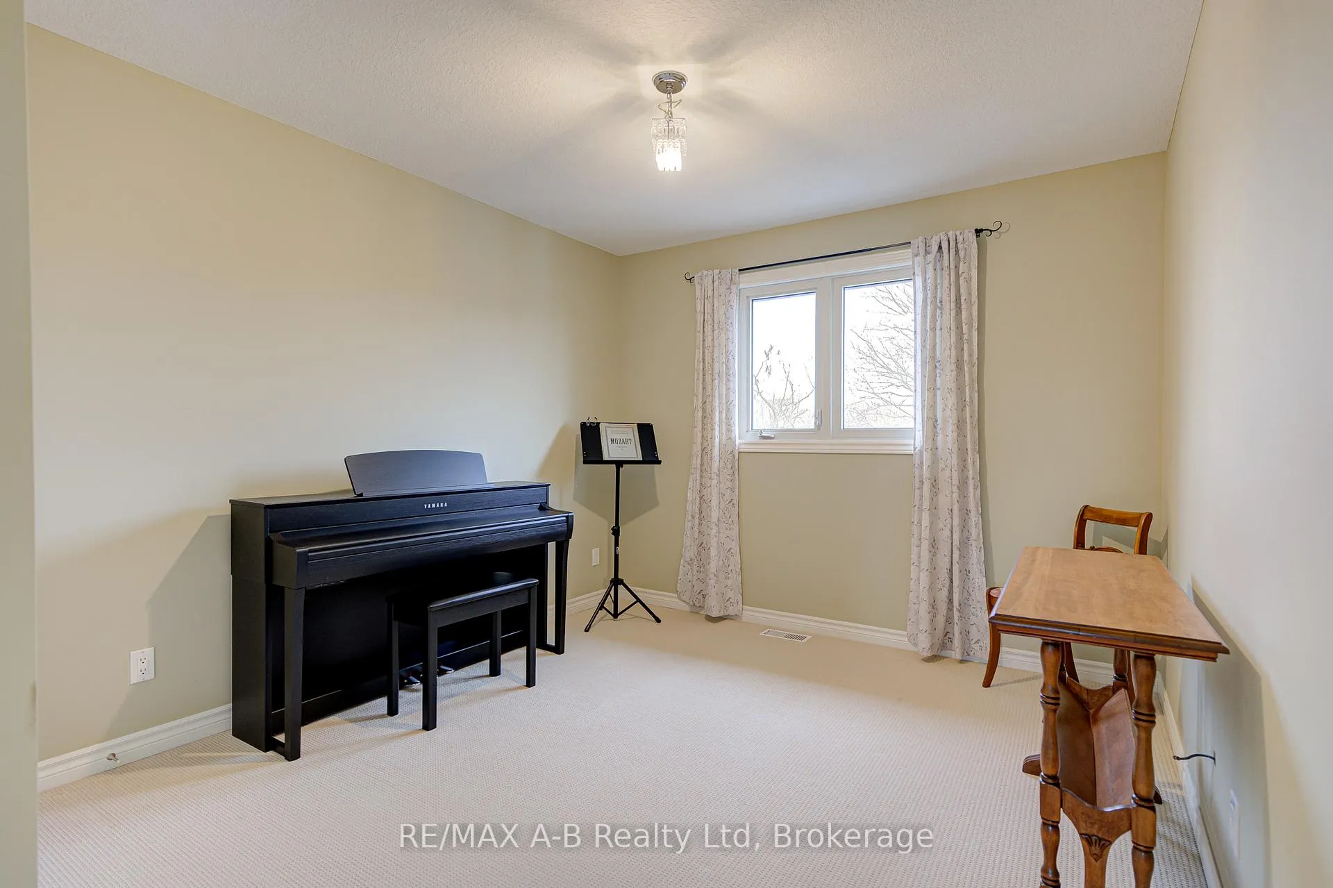 Photo 15 of 20 Harrison Street, Stratford — HOMEH