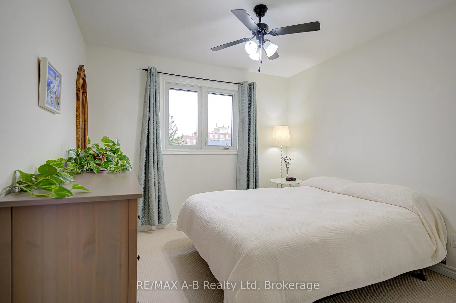 Photo 16 of 20 Harrison Street, Stratford — HOMEH