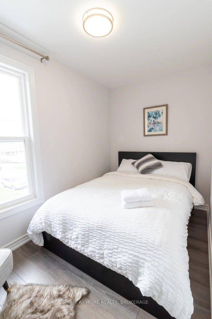 Photo 5 of Unit UPPER, 60 Ross Street, St. Thomas — HOMEH