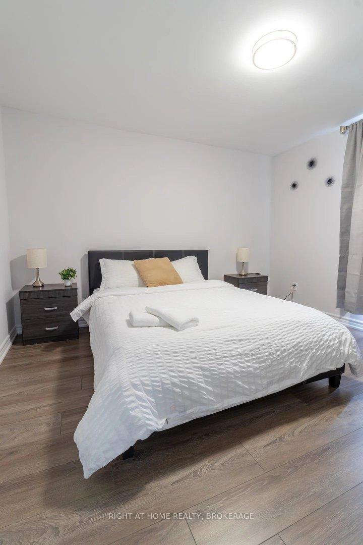 Photo 6 of Unit UPPER, 60 Ross Street, St. Thomas — HOMEH