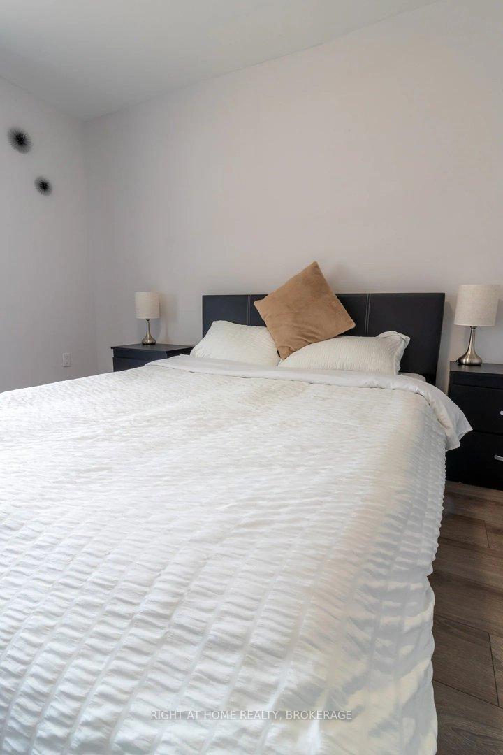 Photo 7 of Unit UPPER, 60 Ross Street, St. Thomas — HOMEH