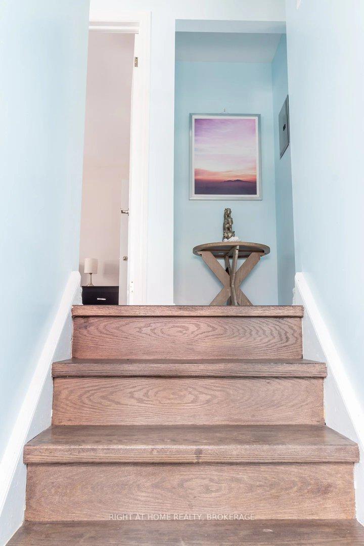 Photo 18 of Unit UPPER, 60 Ross Street, St. Thomas — HOMEH